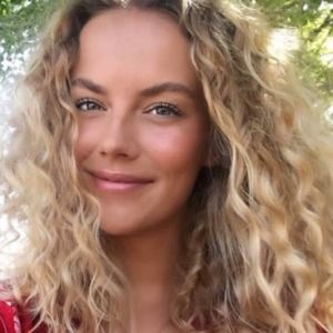 Meet your Posher, Celina